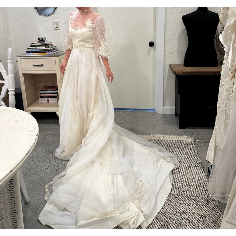 Women's Small Gown Cream Chiffon 1970s Edwardian 1900s A-Line Bridal Gown